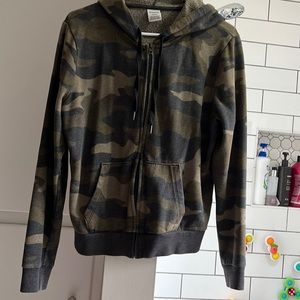 VS Pink Womens Zip Up hoodie, Size M, camo.